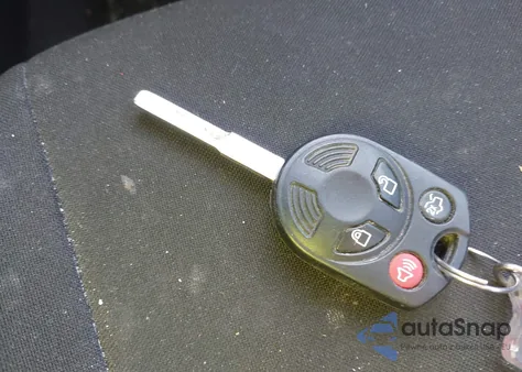 2018 Ford Focus S из США, поврежденный, VIN 1FADP3E26JL213873